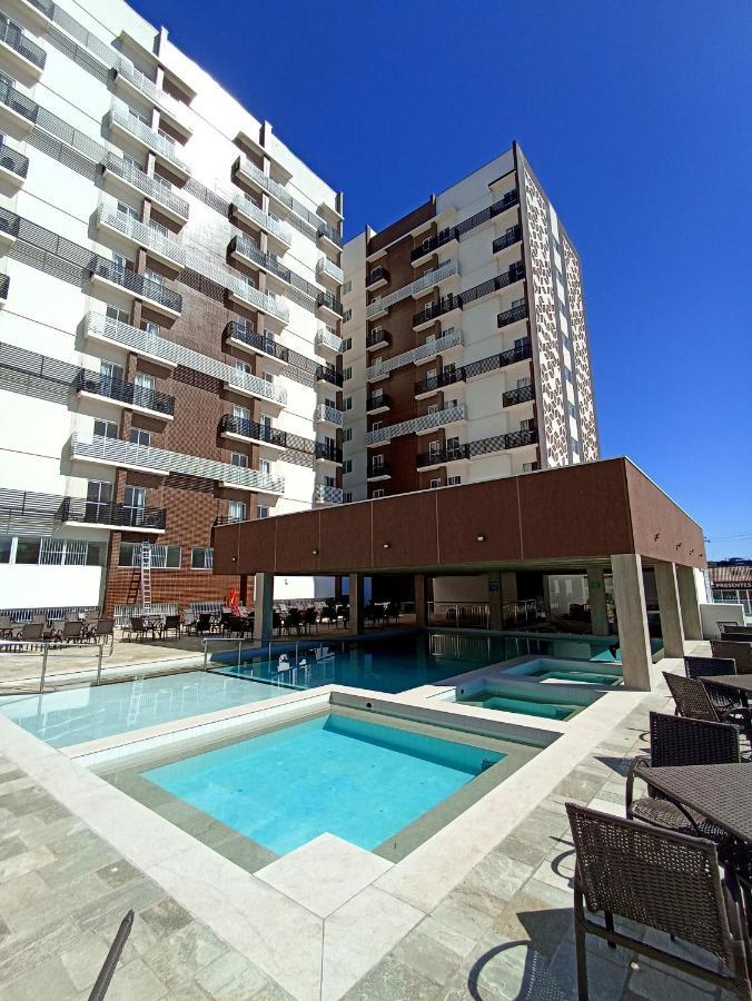 - Spazzio Diroma - Ate 4 Pessoas - Acesso Ao Acqua Parque Apartamento *